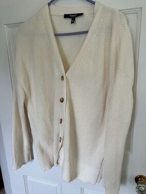 Hudson Jeans Ivory Button-Front V-Neck Cardigan